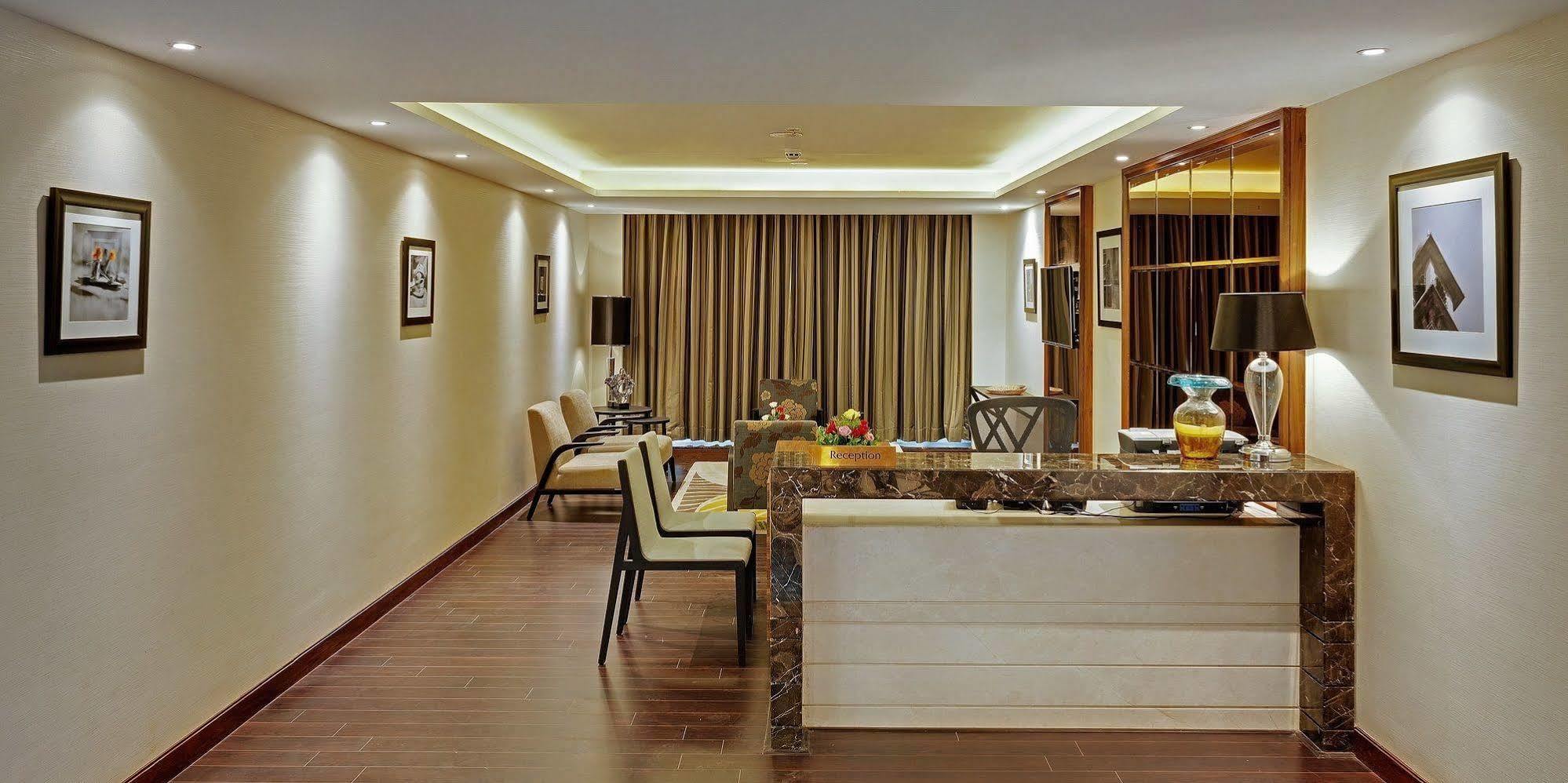 Hotel Sayaji Kolhapur Exterior foto