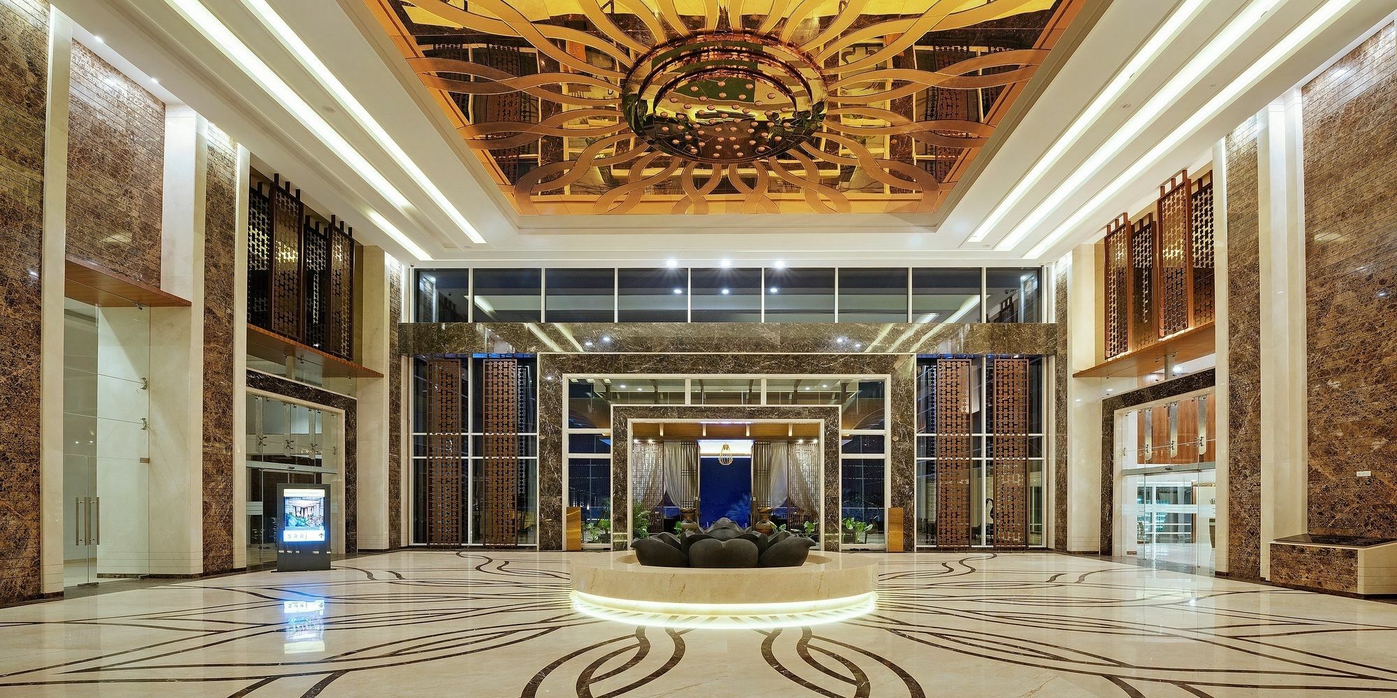 Hotel Sayaji Kolhapur Exterior foto